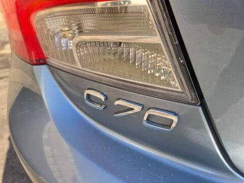 2011 Volvo C70 T5