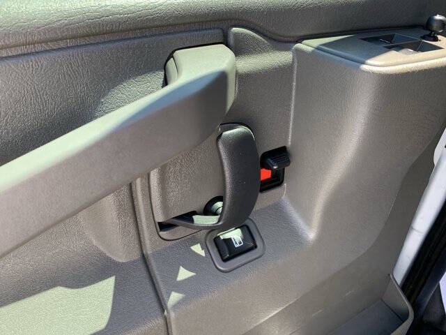 2024 Chevrolet Express 2500