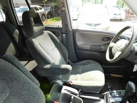 2003 Chevrolet Tracker LT