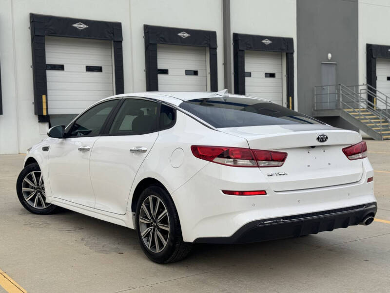 2019 Kia Optima LX