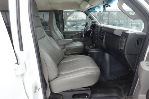 2018 Chevrolet Express LS 3500