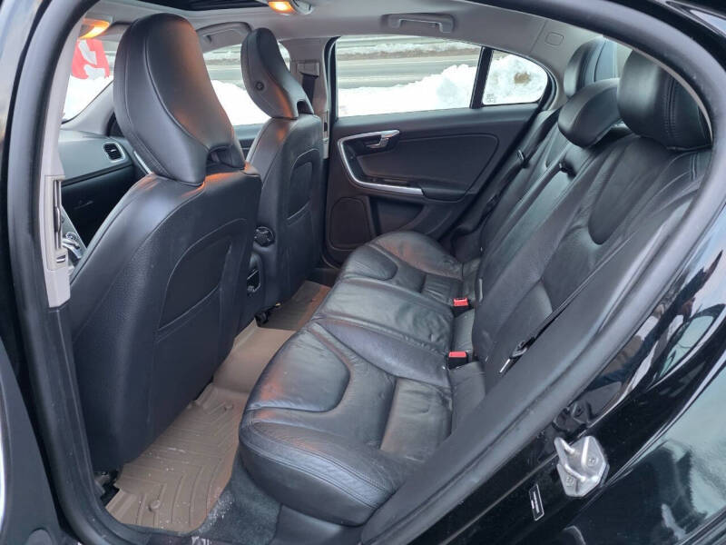 2014 Volvo S60 T5 Platinum