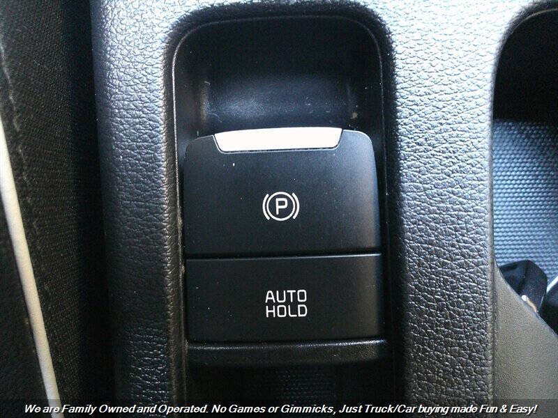 2022 Kia Forte GT Line