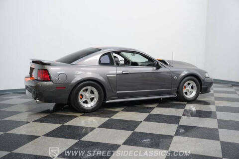 2004 Ford Mustang GT Deluxe