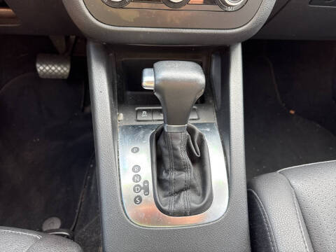 2010 Volkswagen Jetta Limited Edition PZEV