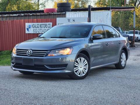2015 Volkswagen Passat for sale at Hidalgo Motors Co in Houston TX