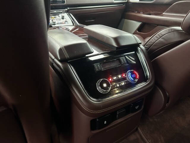 2019 Lincoln Navigator L Black Label