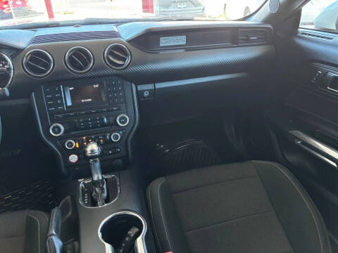 2015 Ford Mustang V6