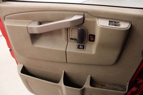 2017 Chevrolet Express 2500