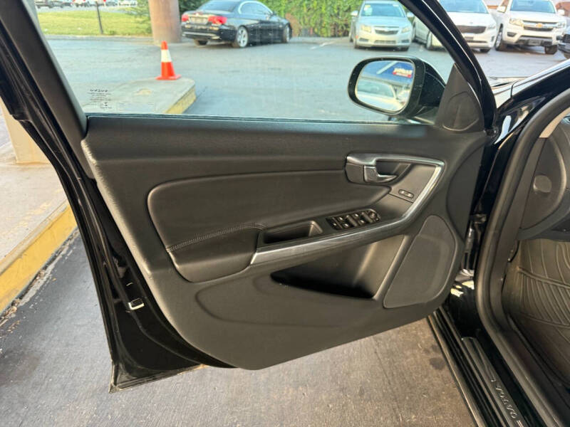 2015 Volvo V60 T5 Drive-E Premier