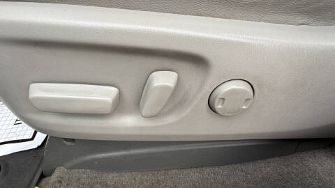 2017 Toyota Sienna XLE 8-Passenger