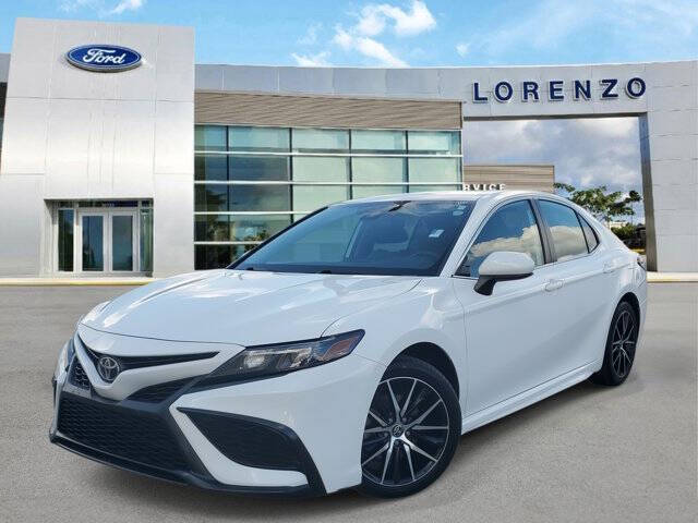 2021 Toyota Camry SE