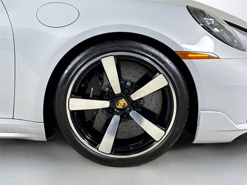 2024 Porsche 911 Turbo S