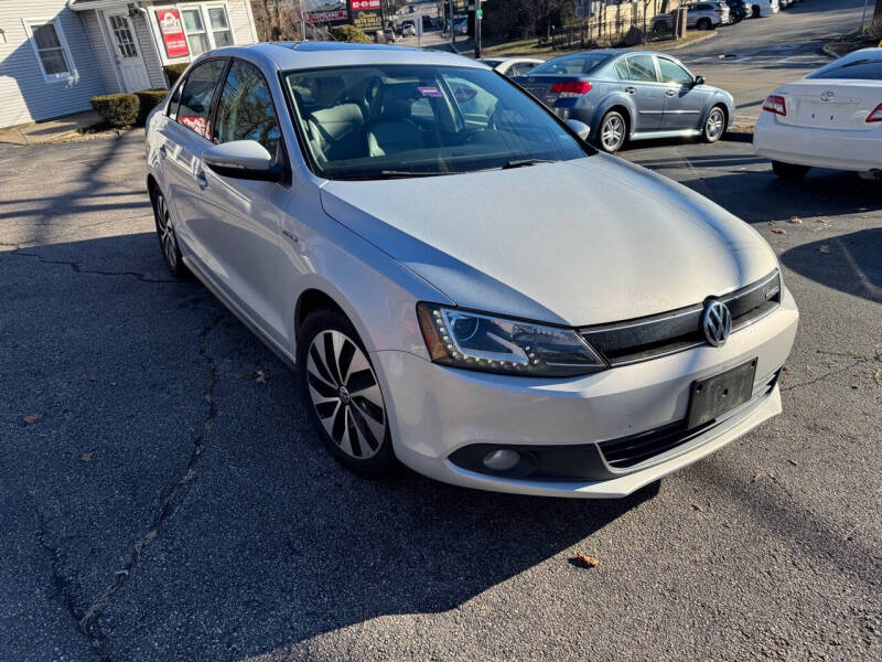 2013 Volkswagen Jetta for sale at Charlie's Auto Sales in Quincy MA