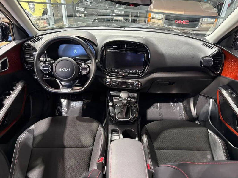 2023 Kia Soul GT-Line