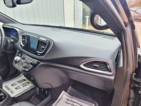 2020 Chrysler Pacifica Touring L 35th Anniversary