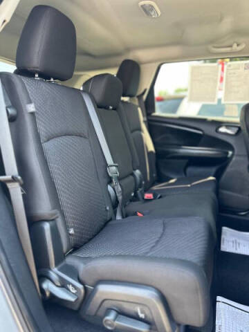2018 Dodge Journey SE