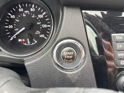 2017 Nissan Rogue SL