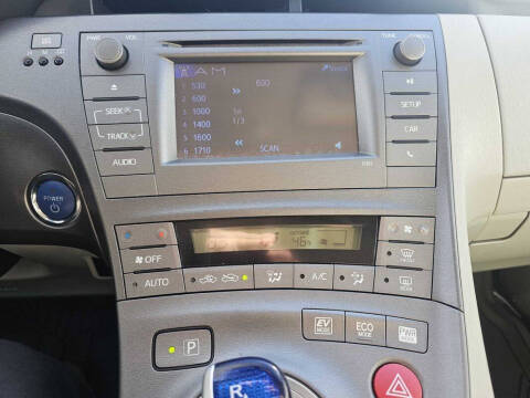 2012 Toyota Prius Two