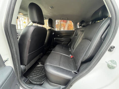 2016 Mitsubishi Outlander Sport 2.4 SE