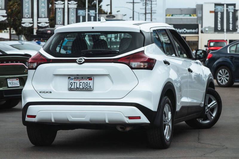 2021 Nissan Kicks S