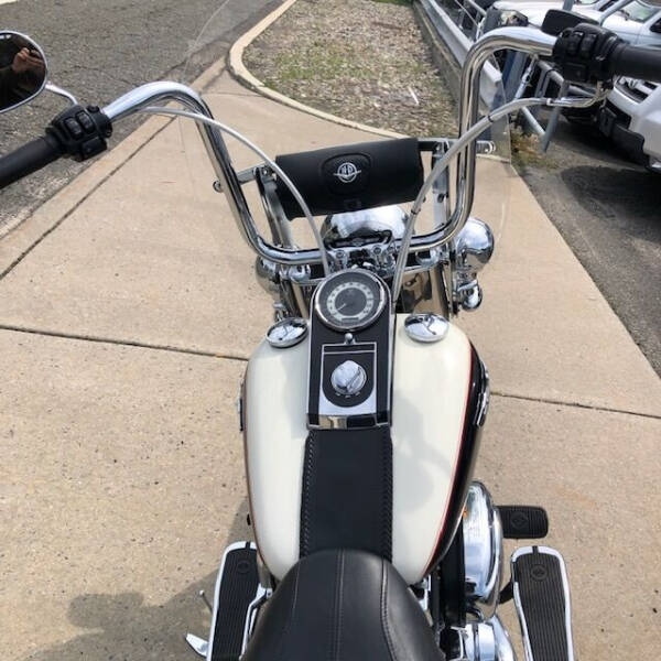 2011 Harley-Davidson FLSTN Softail Deluxe