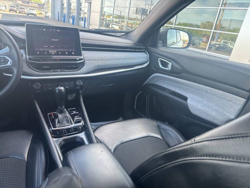 2023 Jeep Compass Latitude