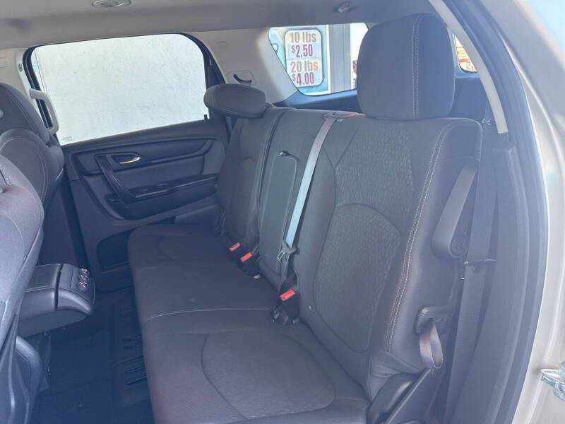 2015 GMC Acadia SLE-1