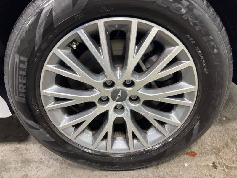 2024 Genesis GV80 2.5T