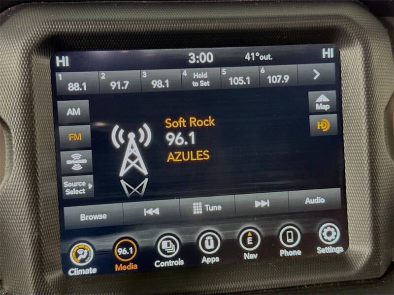 2022 Jeep Gladiator Willys