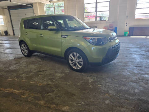 2014 Kia Soul +