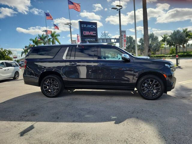 2023 Chevrolet Suburban Premier