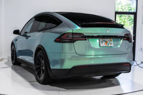 2023 Tesla Model X Standard Range