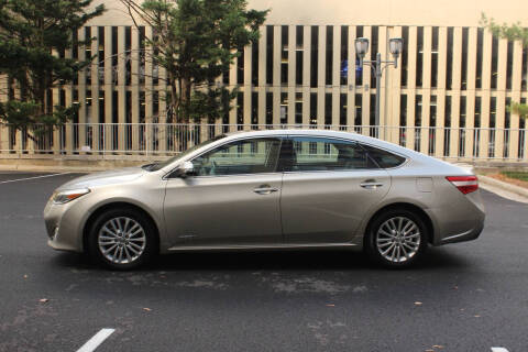 2013 Toyota Avalon Hybrid XLE Touring