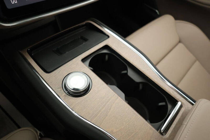 2025 Volvo EX90 Twin Plus 6P