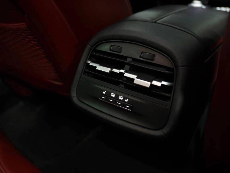 2021 Maserati Ghibli GranLusso