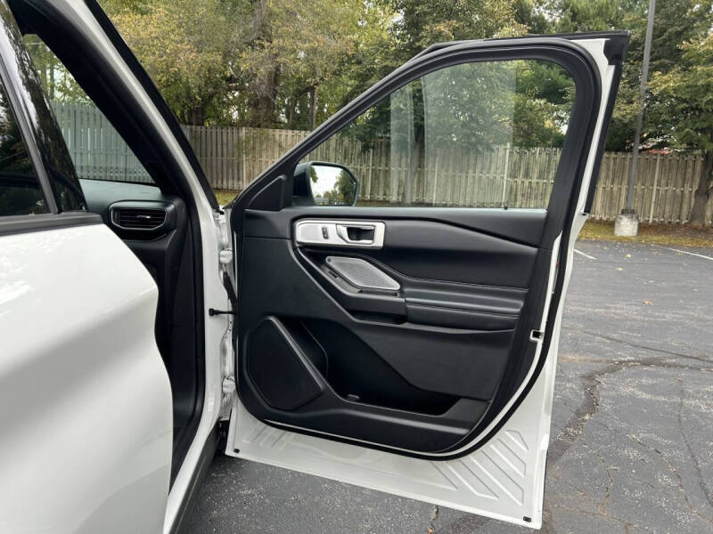 2020 Ford Explorer ST