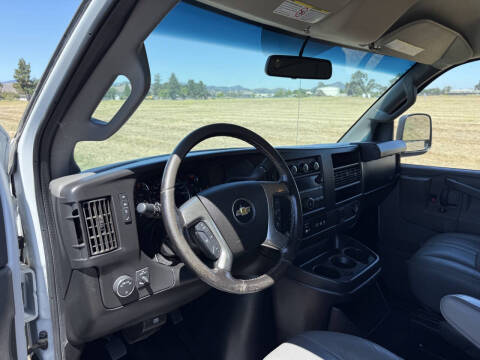 2018 Chevrolet Express 2500