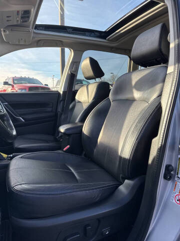 2017 Subaru Forester 2.5i Touring