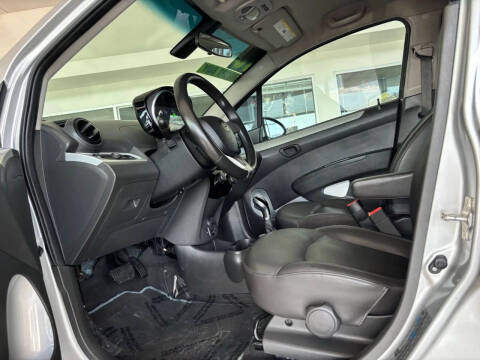 2016 Chevrolet Spark EV 2LT