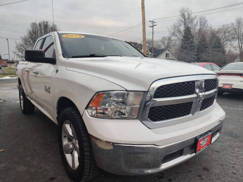 2015 RAM 1500 SLT