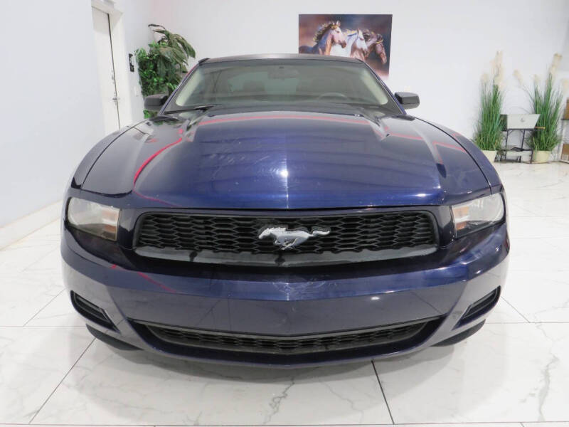 2011 Ford Mustang V6