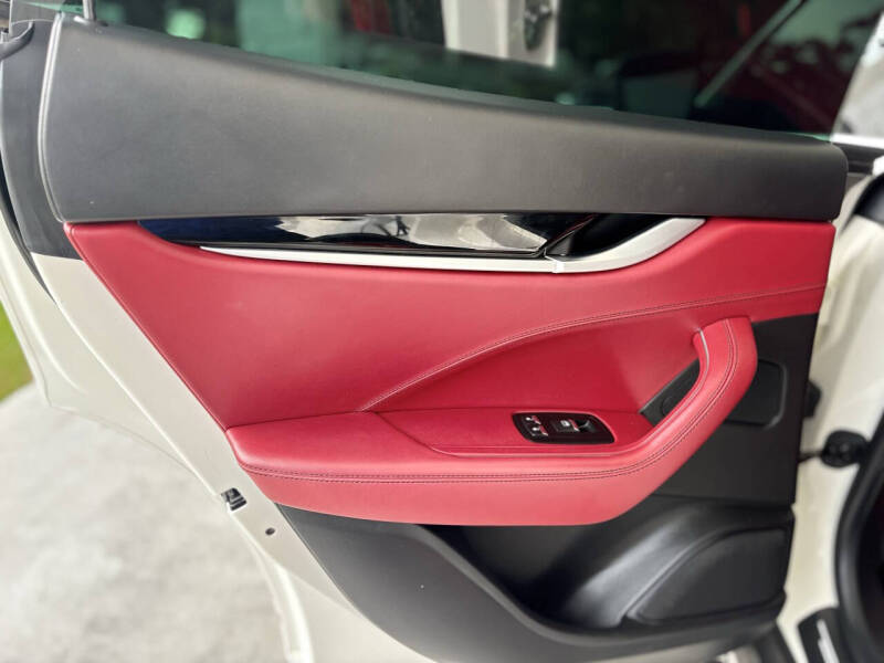 2017 Maserati Levante