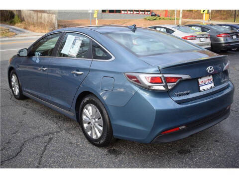 2016 Hyundai Sonata Hybrid SE