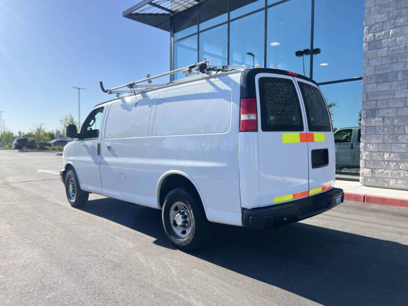 2018 Chevrolet Express 2500