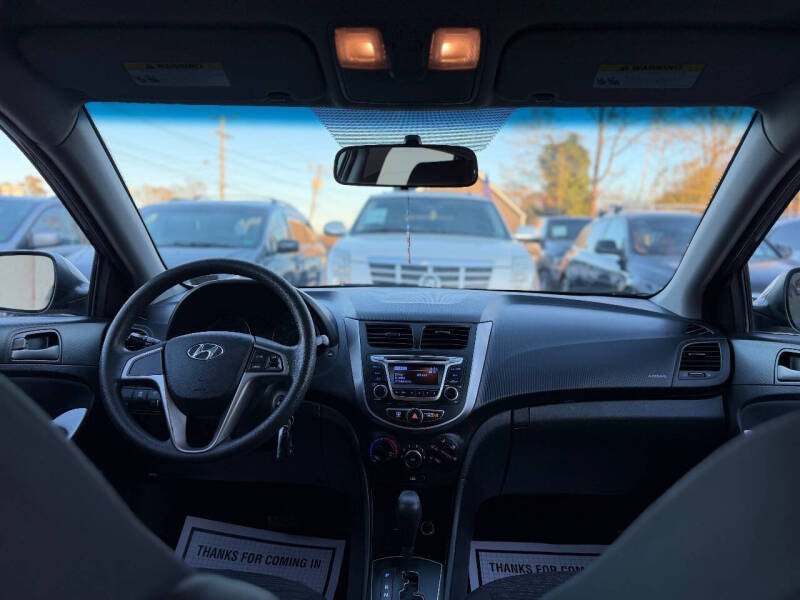 2015 Hyundai Accent GS