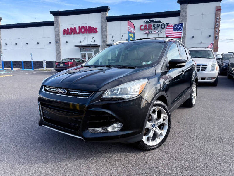 2014 Ford Escape Titanium's photo