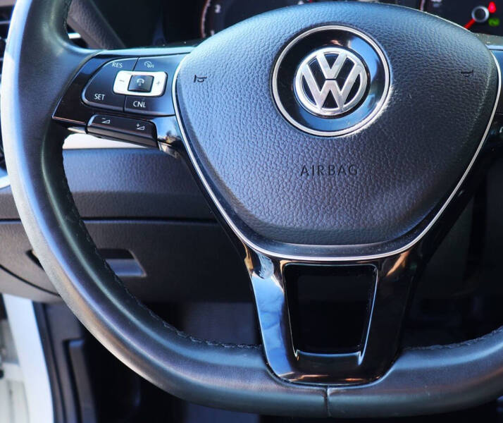 2022 Volkswagen Passat SE