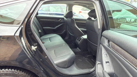 2019 Honda Accord Hybrid Touring