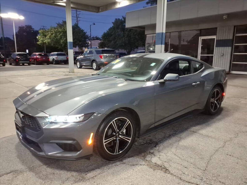 2024 Ford Mustang EcoBoost